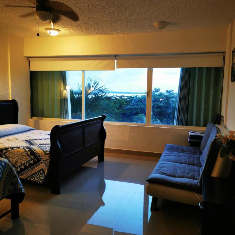 Suites Brisas Cancun - Apartamento con vistas al lago - 2