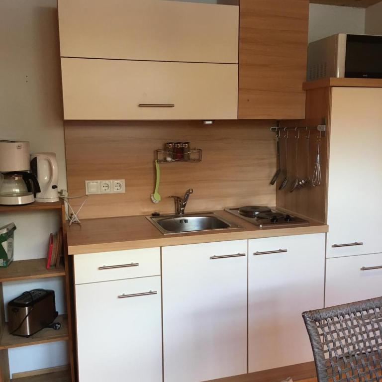 Pfeifer Veronika - Apartment mit Dusche - 2