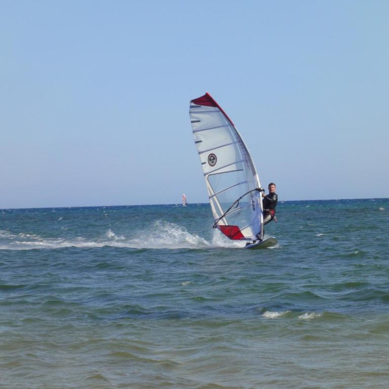 Appt T2 climatisé, climatisation neuve cette année!, Piscine, la Plage à 130m! Parking privé clos, Lave-linge, Lave-vaisselle, Draps, Linge et Ménage inclus! - Appartement 1 Chambre - 25