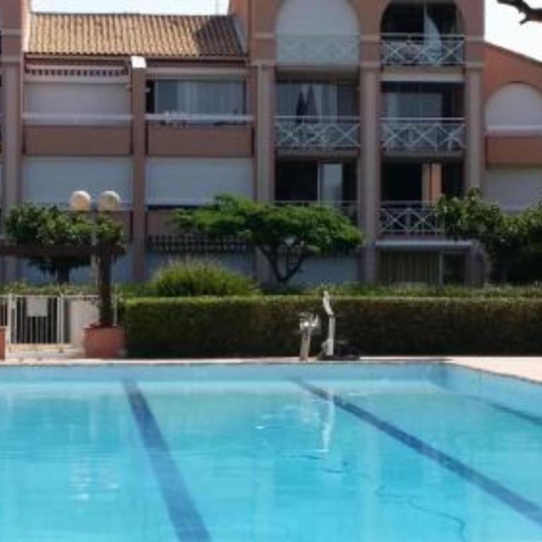 Appt T2 climatisé, climatisation neuve cette année!, Piscine, la Plage à 130m! Parking privé clos, Lave-linge, Lave-vaisselle, Draps, Linge et Ménage inclus! - Appartement 1 Chambre - 15