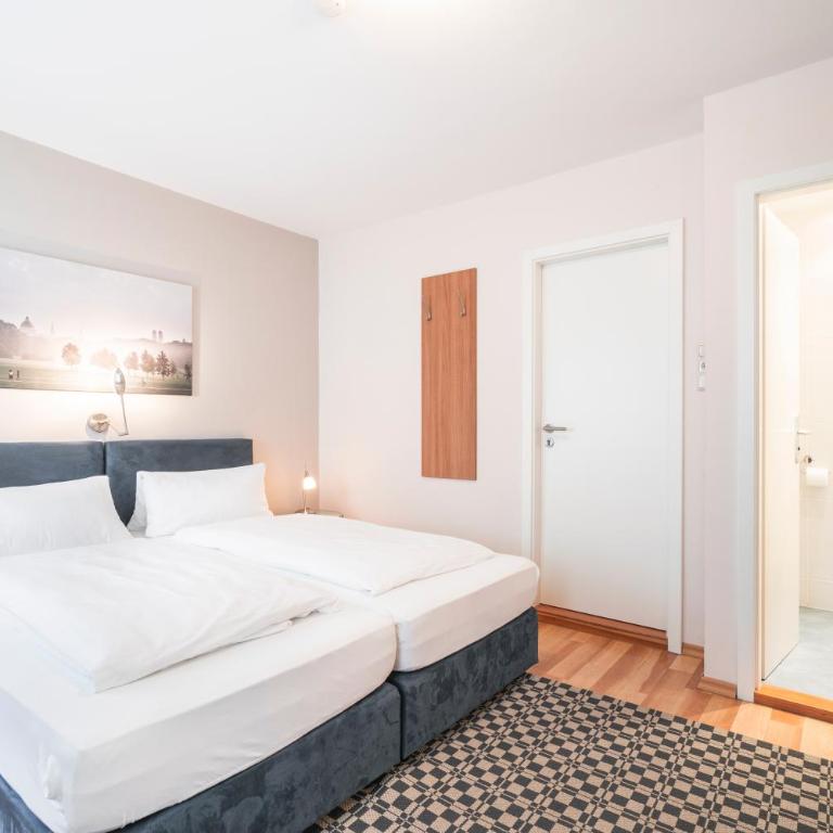Flatista Boutique Hotel - Self Check-in - Chambre Double ou Lits Jumeaux avec Salle de Bains - 1