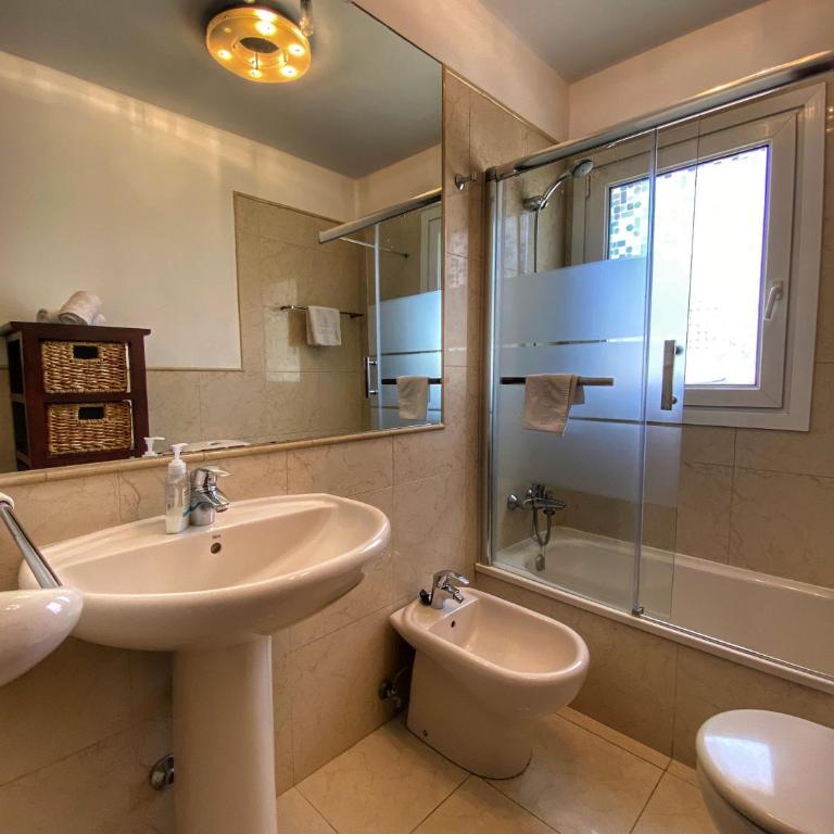 Los Cristianos 4 Bed Townhouse - Villa Superior - 35