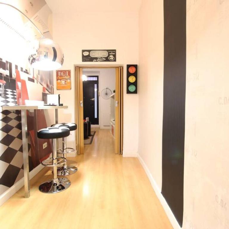 Céntrico Apartamento Estilo Pop-Art by Batuecas - Apartamento de 2 dormitorios - 32
