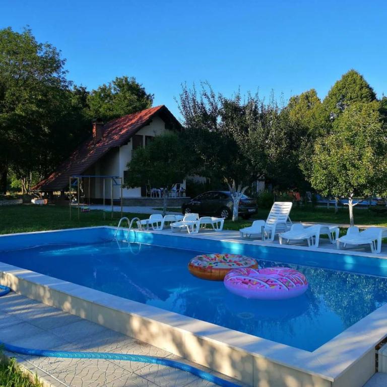 Holiday Home Adna - Vacation Home - 1