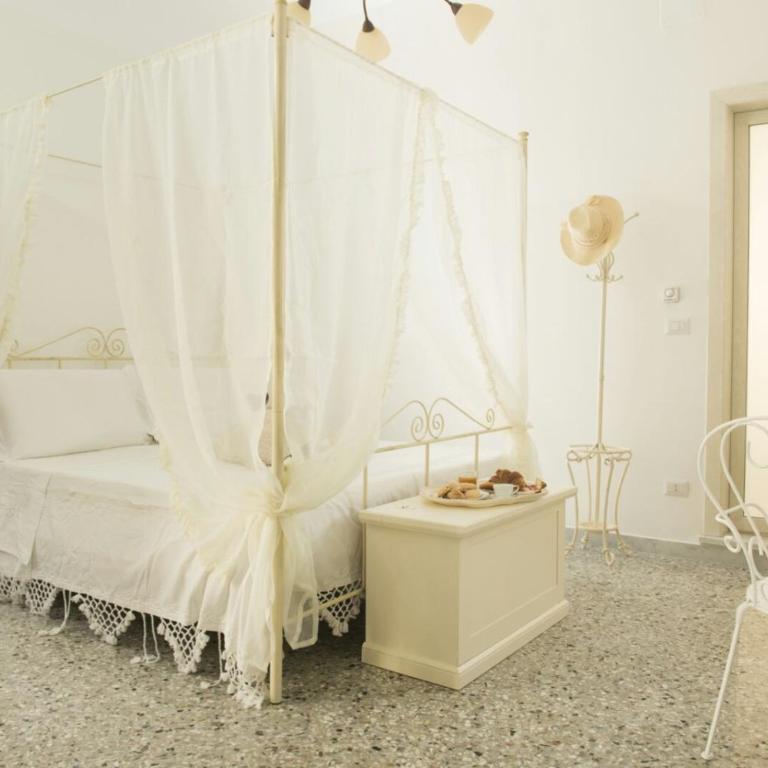 Dimora Cappuccini Guest House - Camera Matrimoniale - 5