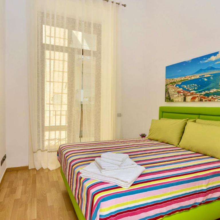 Sara luxury apartament 2 - Three-Bedroom Apartment - 12