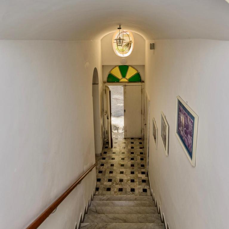 Sara luxury apartament 2 - Three-Bedroom Apartment - 23
