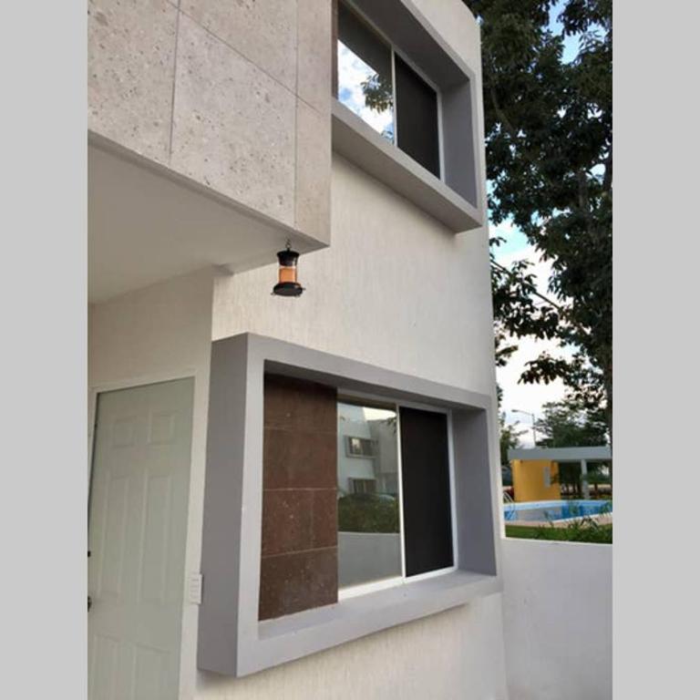 Casa nueva con 3 recamaras y a un lado de alberca - Casa de 3 dormitorios - 10
