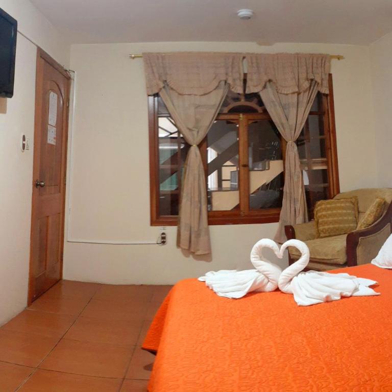 Hostal Viajero's - Double Room with Private Bathroom - 4