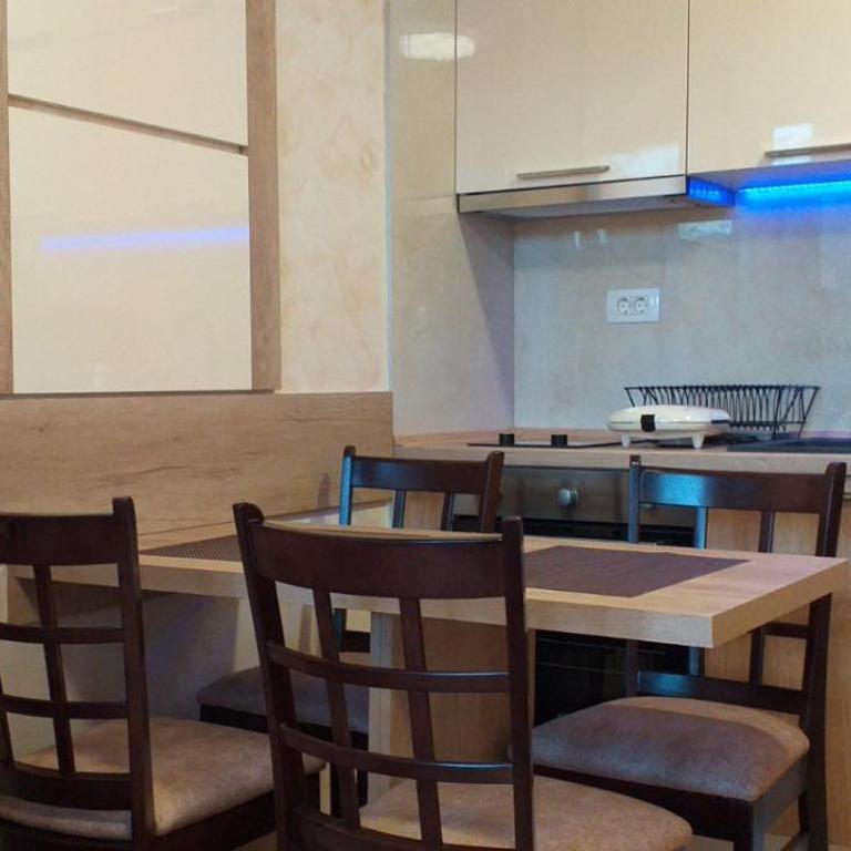 Zlatibor apartmani centar studio - Deluks Studio - 3