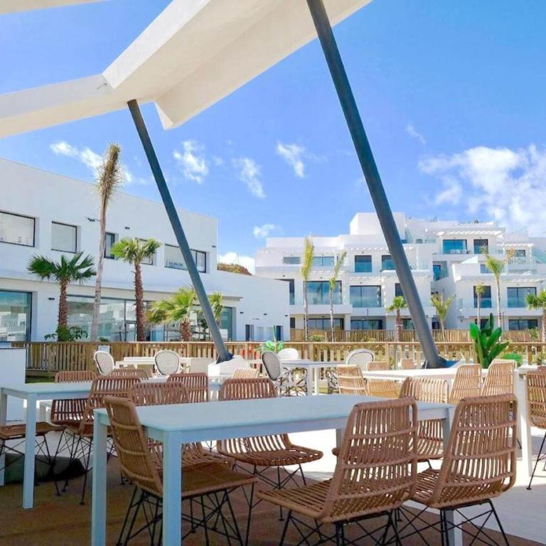 Luxury Secure Chic-Hideaway in La Cala de Mijas with Sun-Drenched Terrace, SPA & GYM - Apartamento de 3 dormitorios - 25