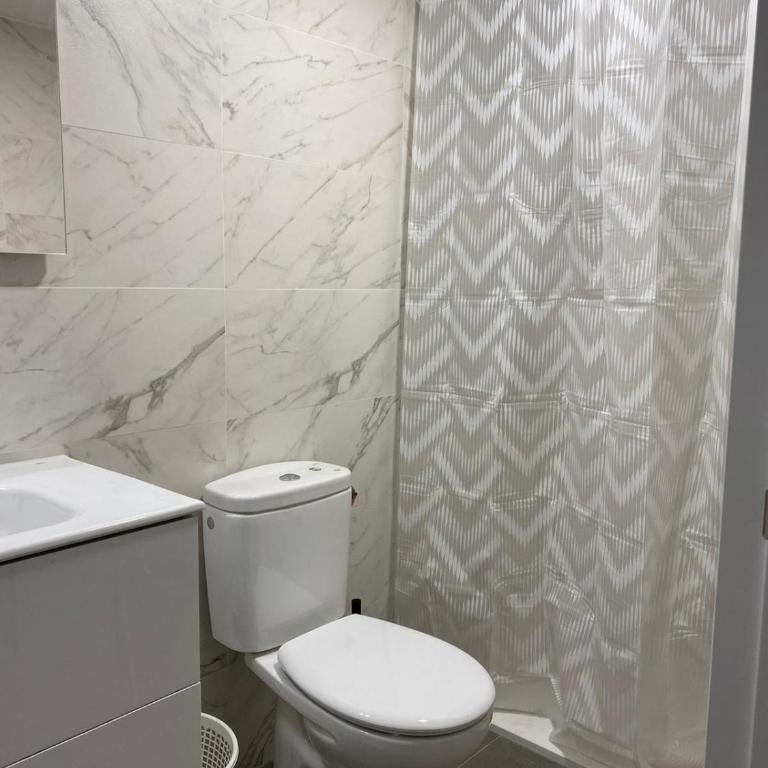 Aluche Aparment C - One-Bedroom Apartment - 7
