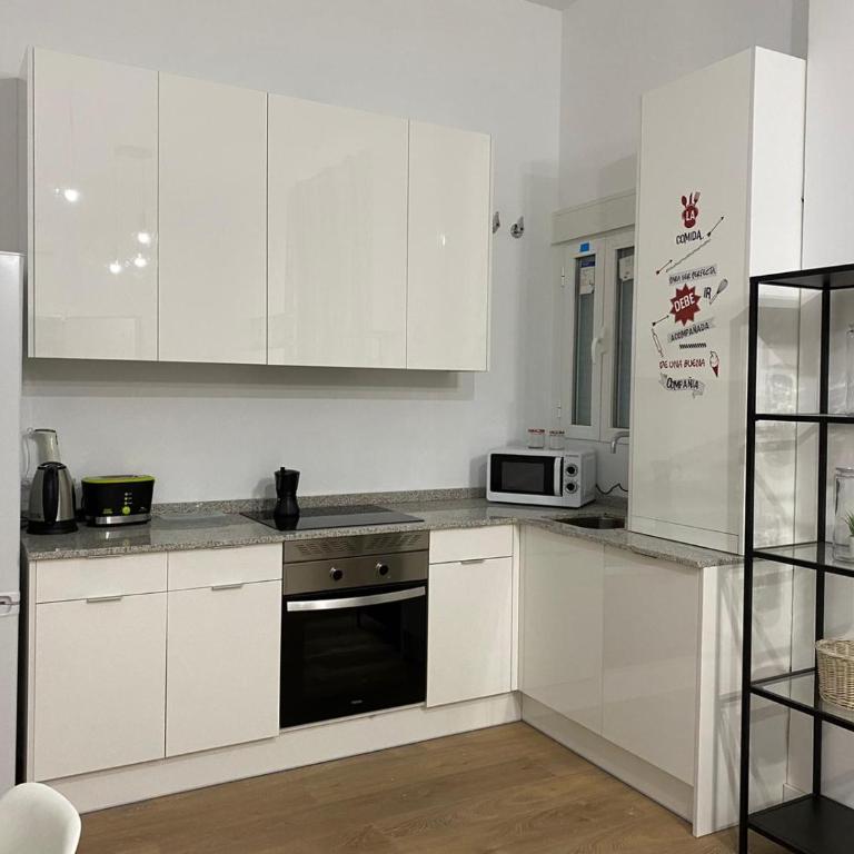 Aluche Aparment C - One-Bedroom Apartment - 11