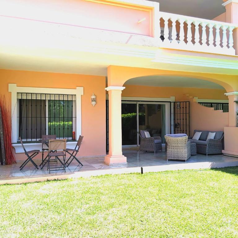 Apartamento entre Marbella y Estepona - Apartamento de 2 dormitorios - 29