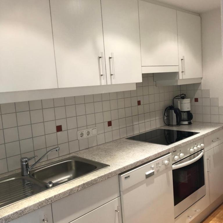 Hotel Garni Central - Zimmer - Studios - Apartments - Superior Apartment - 2