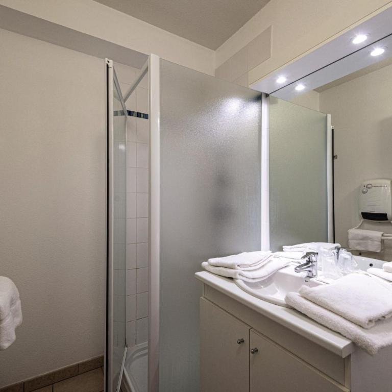 Terres de France - Le Domaine Du Golf - Chalet Confort 2 Chambres - 6 Personnes - 6