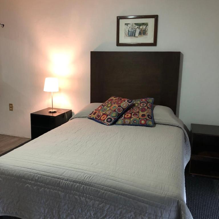 Hotel lit Guadalajara - Double Room with Private Bathroom - 3