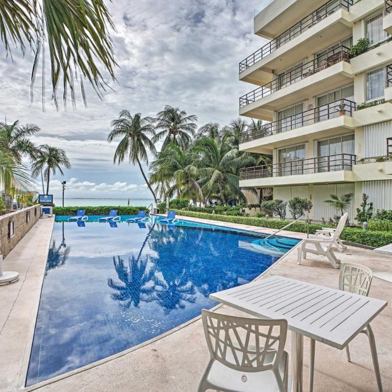 Ocean-View Oasis on Playa Norte: Resort Amenities - Apartment - 22