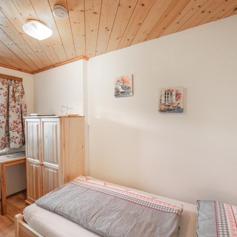 Urlaub am Bauernhof Feldbauer - Einzelzimmer mit Bad - 4