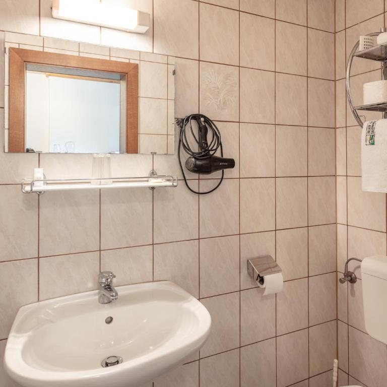 Urlaub am Bauernhof Feldbauer - Einzelzimmer mit Bad - 2