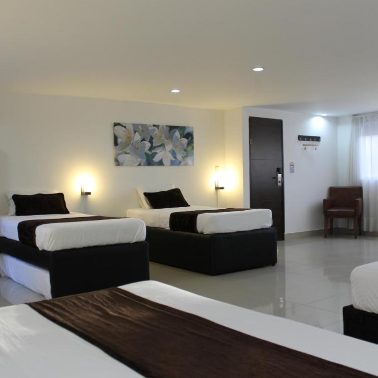 Hotel Boutique las Rosas 5 G - Family Room - 1