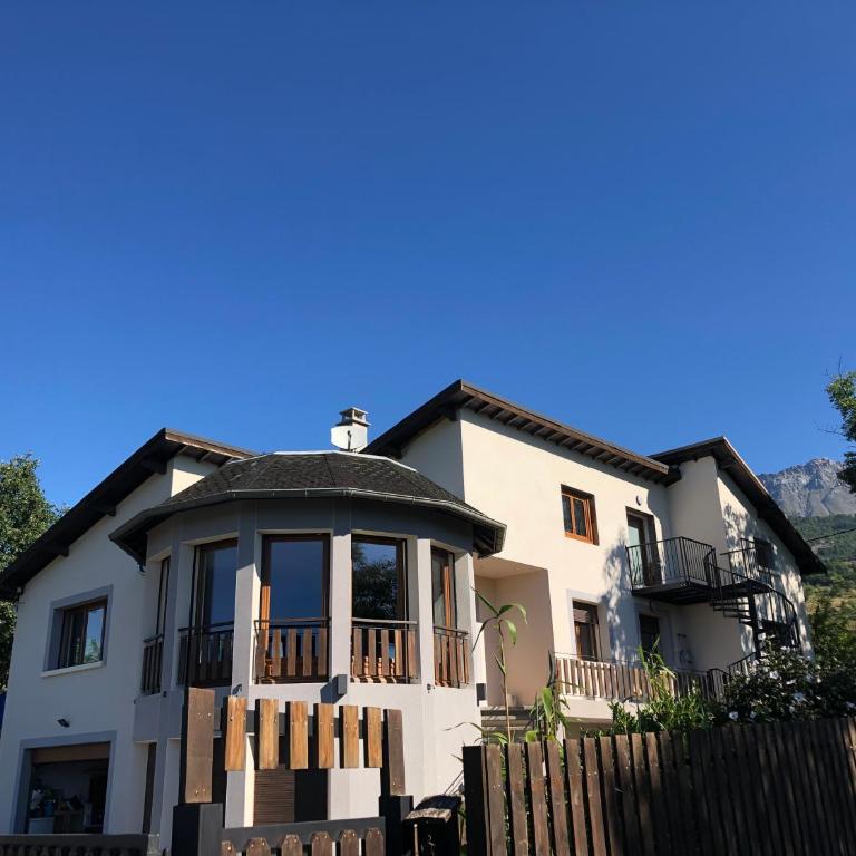 Les Apparts de la Tourronde - Appartement - Rez-de-Chaussée - 2