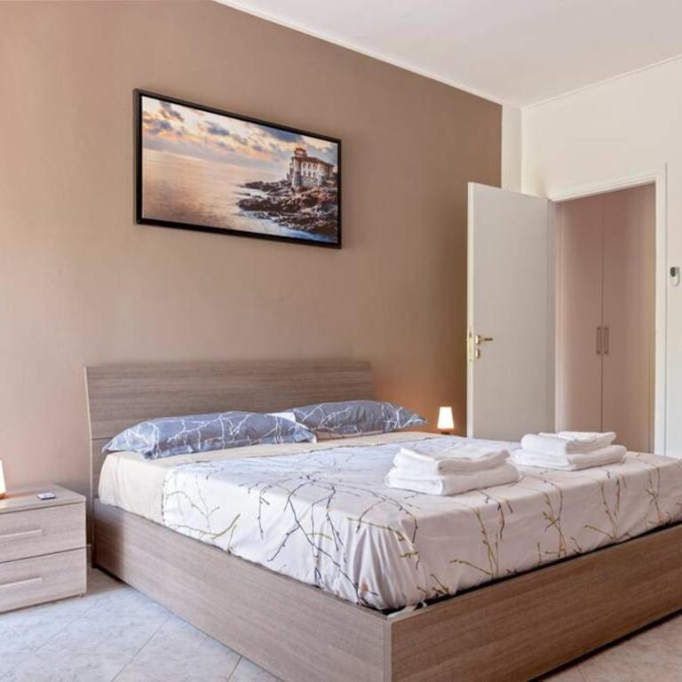 [FREE PARKING] Appartamento 5 STELLE elegante con suite - Appartamento con 2 Camere da Letto - 2