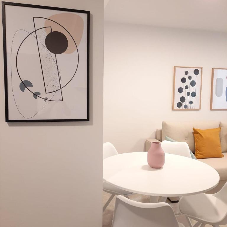 Bonefish Apartment - Three-Bedroom Apartment - 15