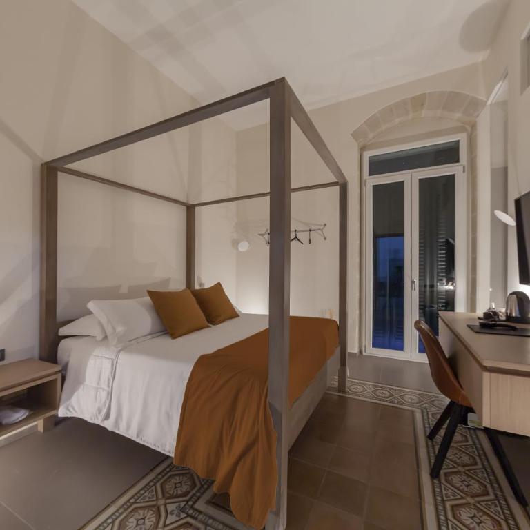 METEORON Luxury Rooms - Camera Matrimoniale Deluxe con Vista Castello - 6
