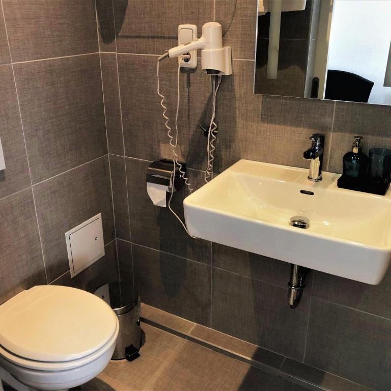 AMADEA - Cityhotel Salzburg - Zweibettzimmer - 1
