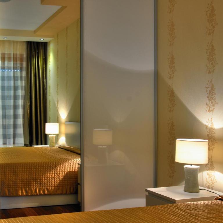 Apartments Athos - Premier One-Bedroom Apartment - 6