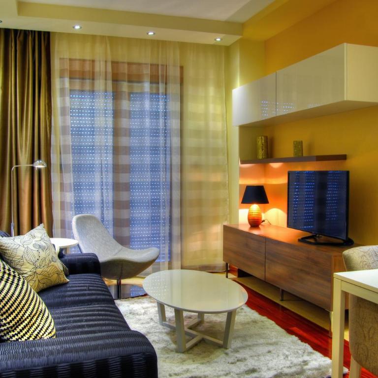 Apartments Athos - Premier One-Bedroom Apartment - 2