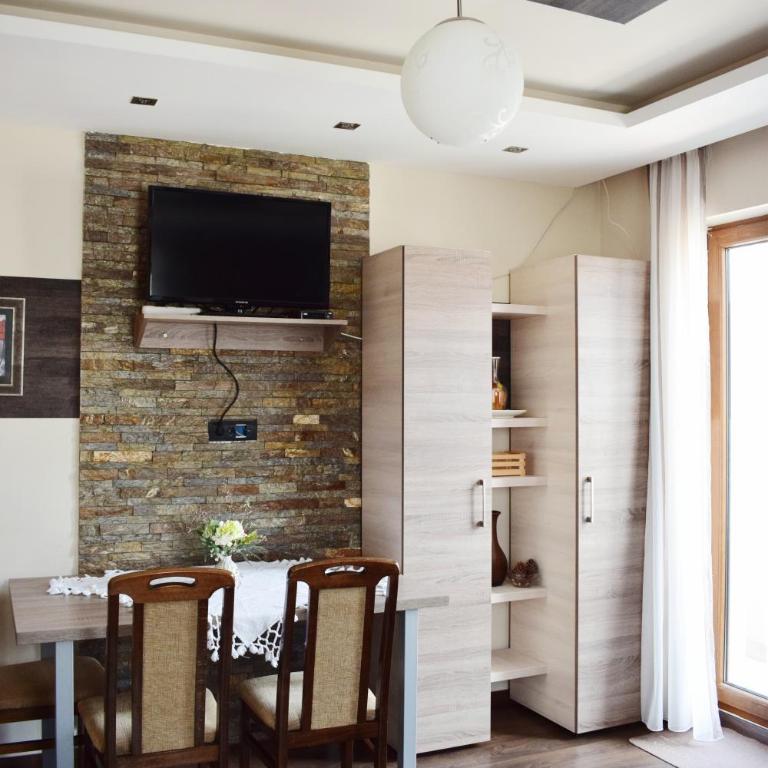 Milmari Friends and Family - One-Bedroom Apartment - 21