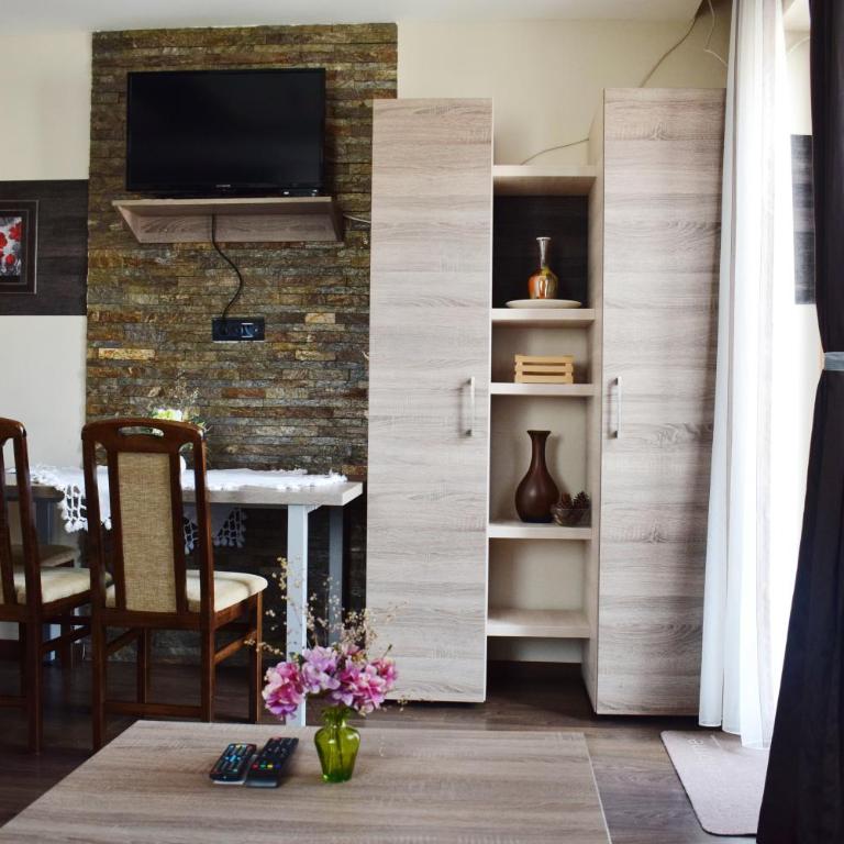 Milmari Friends and Family - One-Bedroom Apartment - 20