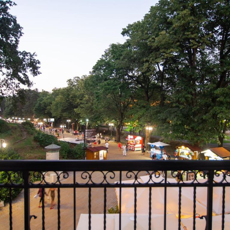 Vila Emilia - Deluks Apartman - 12