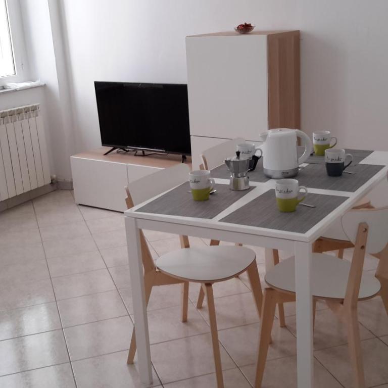 Due Ale - Nuova casa di corte a Trieste - Appartamento con 1 Camera da Letto - 30