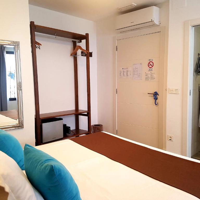 Hostal Boutique Casa del Mar Altea - Habitación Doble Económica - 1 o 2 camas - 3