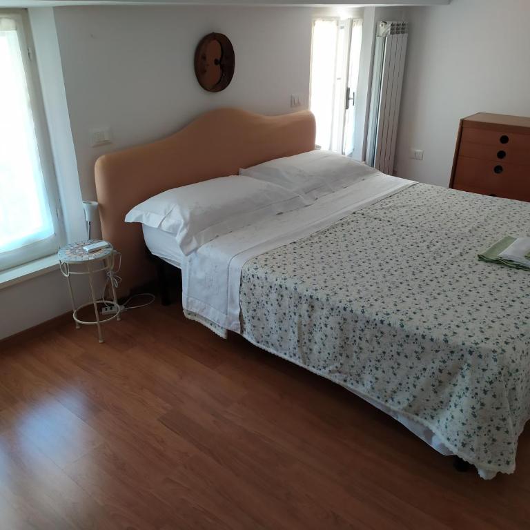 Casa di Debora - Camera Matrimoniale con Bagno Privato - 2