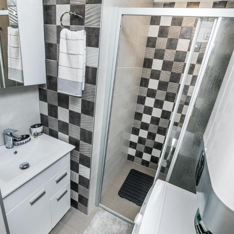 Gray Luxe - Apartman sa 1 Spavaćom Sobom - 32