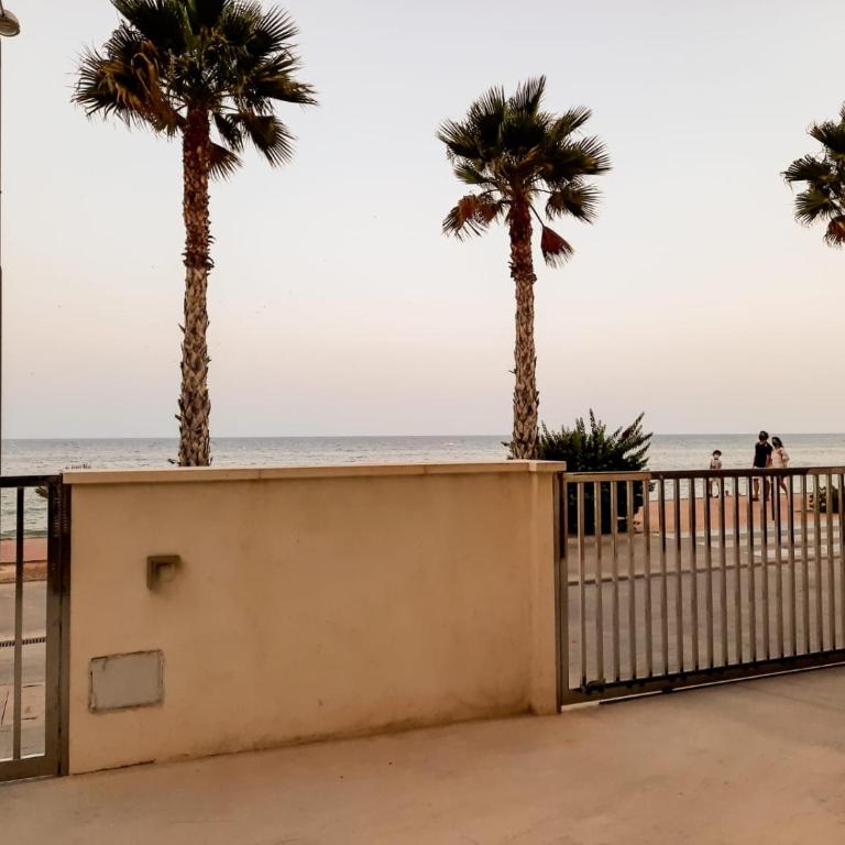 Bonefish Apartment - Three-Bedroom Apartment - 27