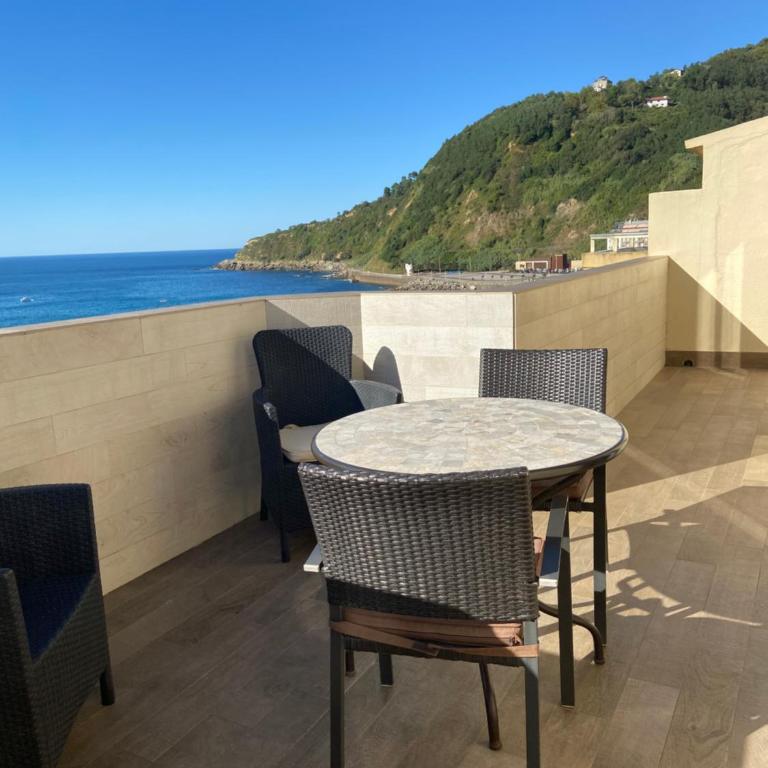 BrisasVTsansebastian In Zurriola Beach, Penthouse, sea views - Apartamento de 2 dormitorios - 6