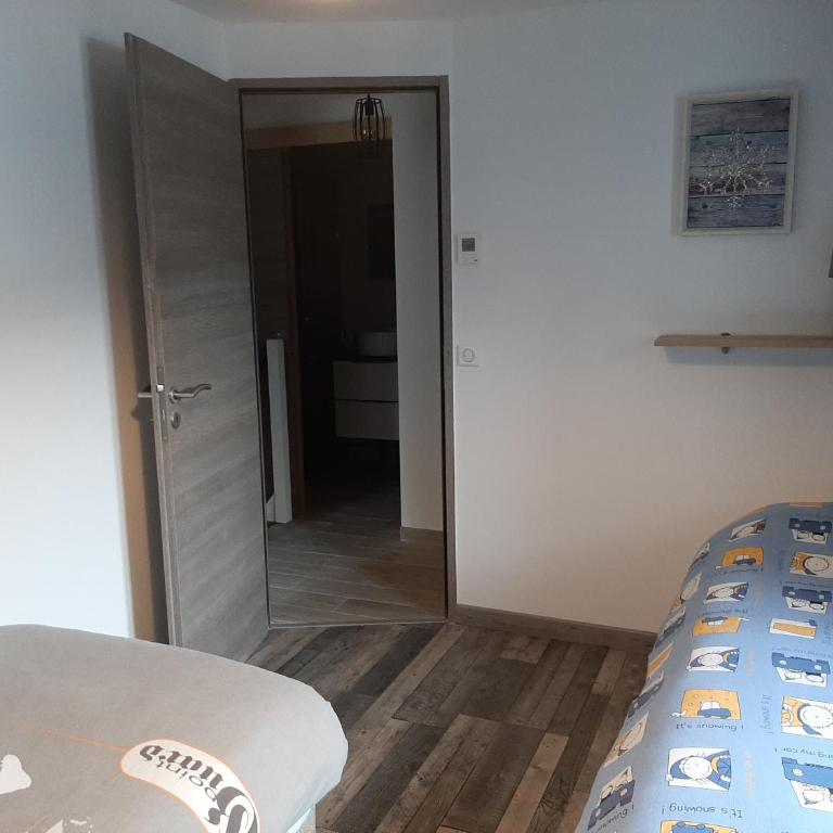 La Maison Trésallet - Appartement avec Vue sur la Montagne - 9
