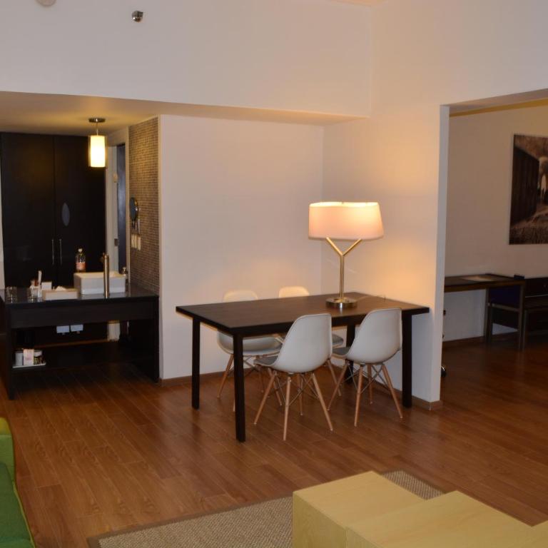 Fiesta Inn Tlalnepantla - Junior Suite - 4