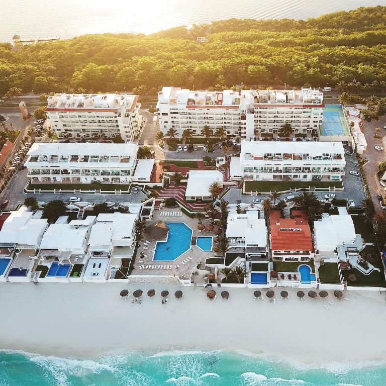 Stunning Beachfront apartments with connecting options Brisas Shores - Apartamento - 2