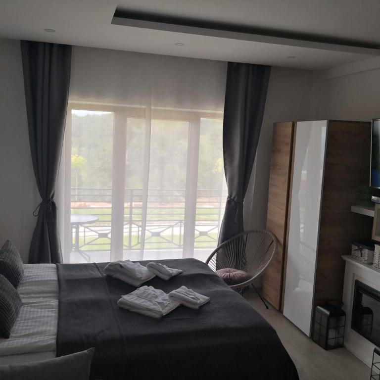 Lux Suite S5 Milmari Resort - Studio with Mountain View - 13
