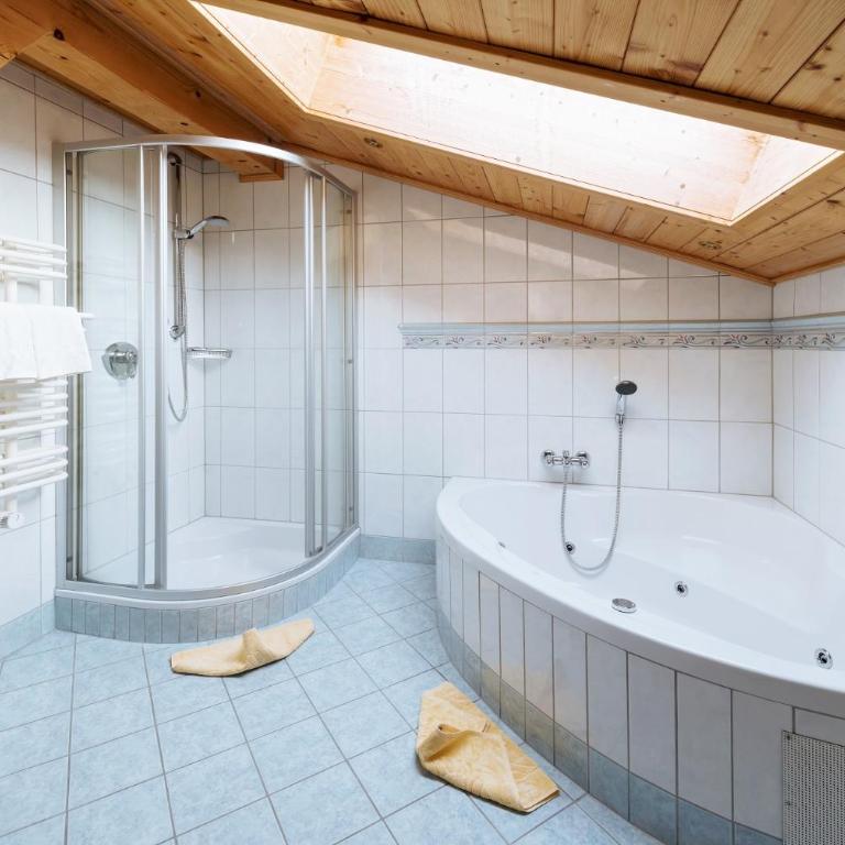 Alpenhotel Wanderniki - Junior Suite mit Bergblick - 1