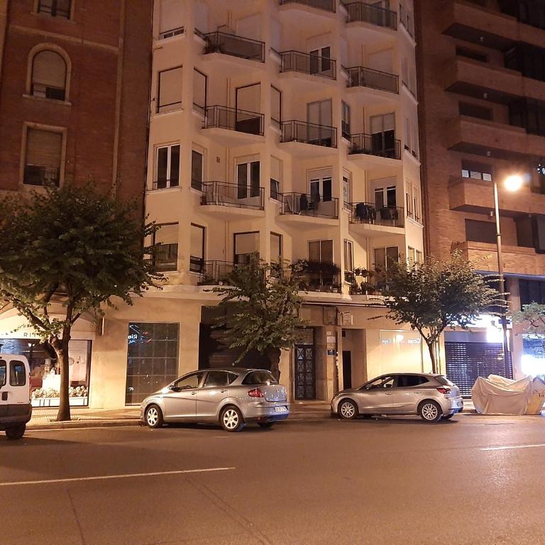 Cálfred Zona comercial - Apartamento de 3 dormitorios - 9