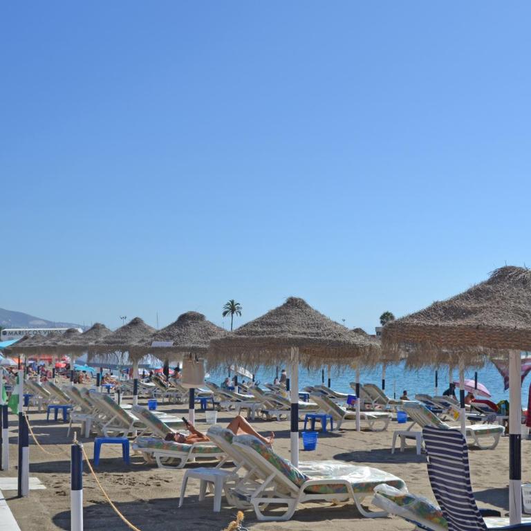 2 BEDROOM 2 BATHROOM APARTMENT in the heart of Fuengirola with big terrace and free parking space close to beach - Apartamento Deluxe - 26