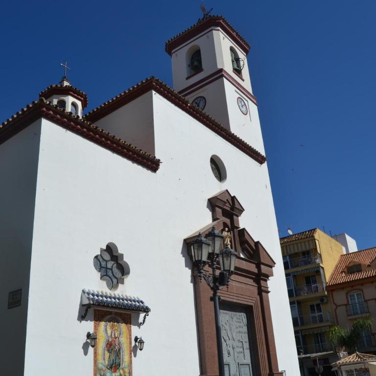 2 BEDROOM 2 BATHROOM APARTMENT in the heart of Fuengirola with big terrace and free parking space close to beach - Apartamento Deluxe - 23