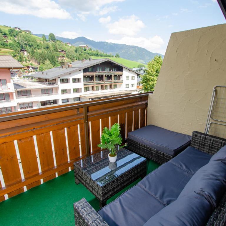 Penthouse EightyOne incl SUMMER CARD by All in One Apartments - Maisonette - 17